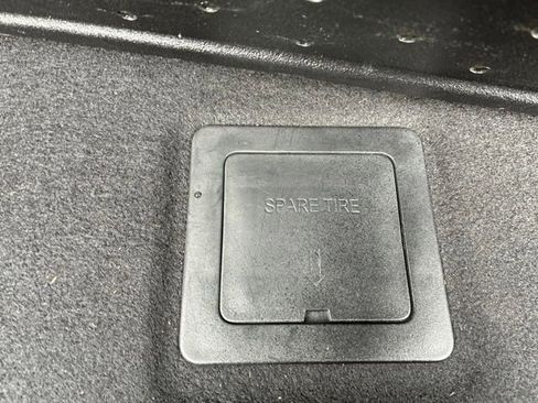 Used 2019 Honda Pilot Elite image 40