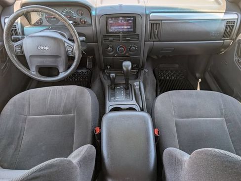 Used 2001 Jeep Grand Cherokee Laredo AWD/4WD image 25