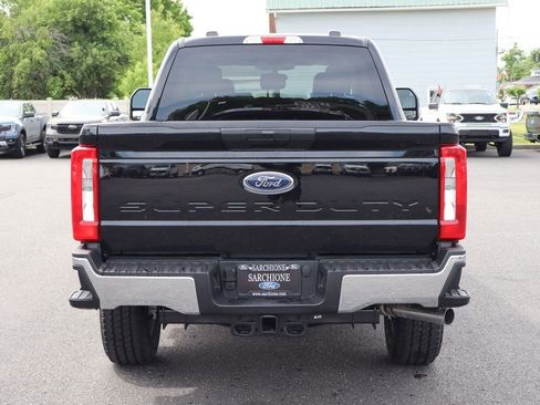 New 2026 Ford F350 XLT w/ FX4 Off-Road Package AWD/4WD image 16
