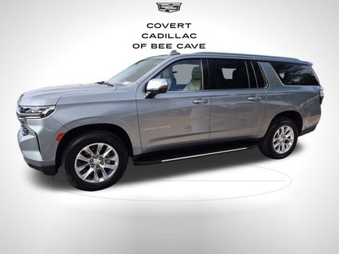 Used 2024 Chevrolet Suburban Premier image 4