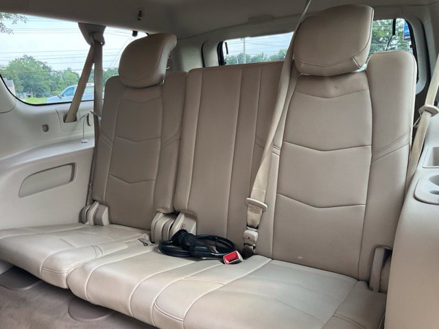 Used 2015 Cadillac Escalade ESV Premium AWD/4WD image 19
