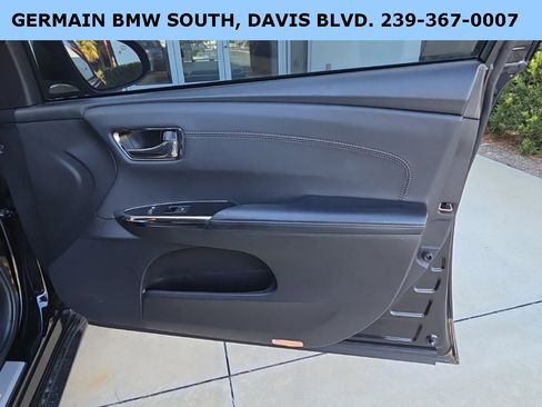 Used 2018 Toyota Avalon XLE w/ Protection Package image 31