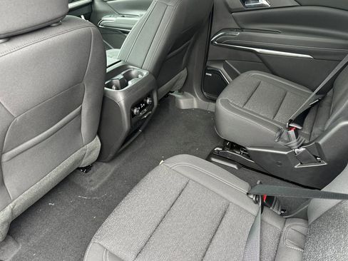 New 2025 Chevrolet Traverse LT w/ Enhanced Driving Package image 13