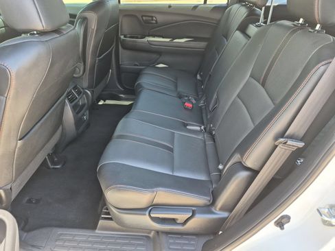 Certified 2022 Honda Passport TrailSport image 24