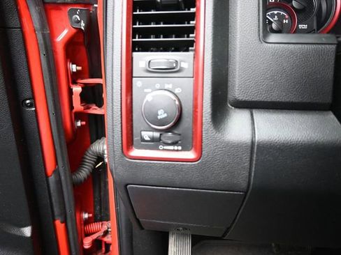 Used 2018 RAM 1500 Rebel w/ Luxury Group image 17