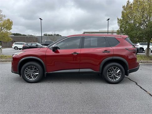 Certified 2025 Nissan Rogue S image 3