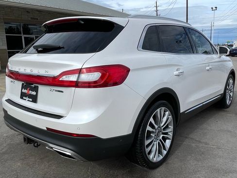 Used 2016 Lincoln MKX Reserve w/ Luxury Package image 5