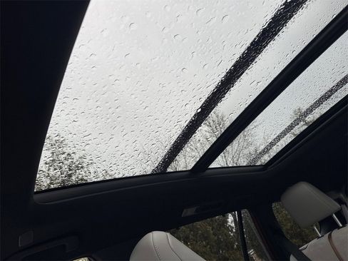 Used 2026 Toyota Grand Highlander AWD Hybrid image 27