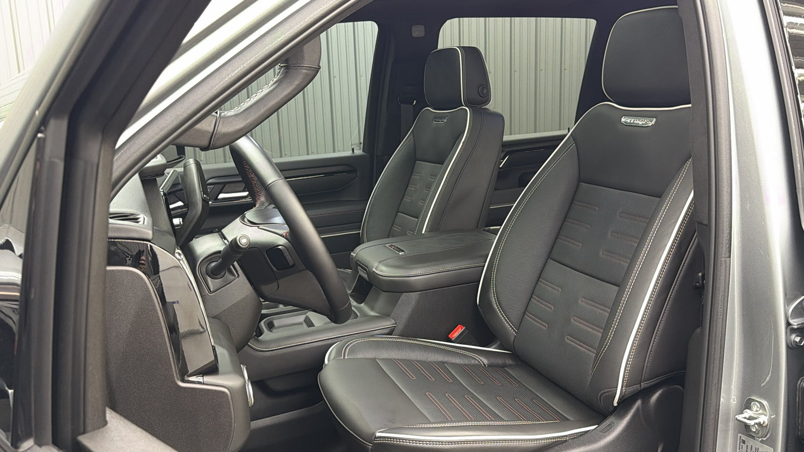 Used 2026 GMC Sierra 2500 AT4X AWD/4WD image 34
