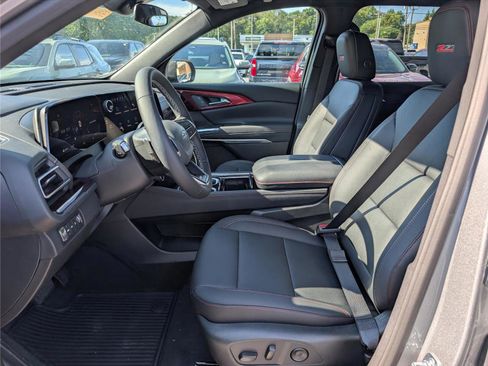 New 2026 Chevrolet Traverse Z71 image 15