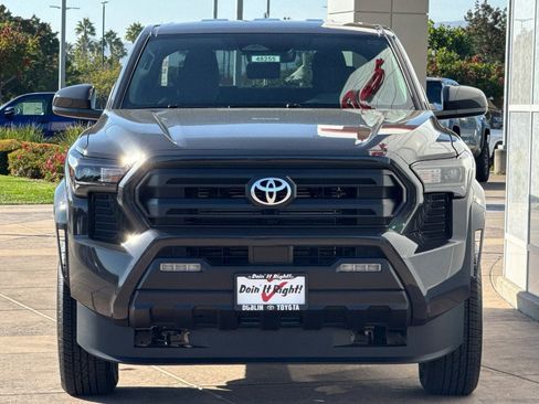 New 2025 Toyota Tacoma SR5 image 10