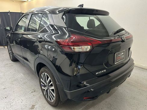Used 2023 Nissan Kicks SV image 37