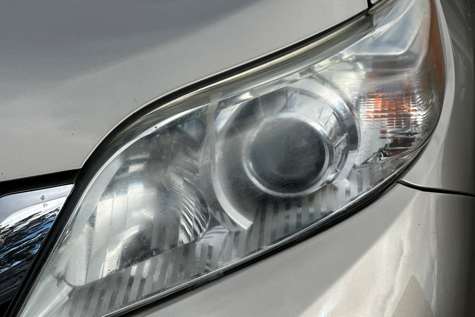 Used 2015 Toyota Sienna LE FWD image 51