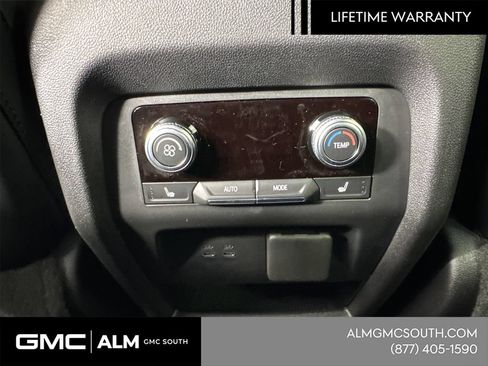 New 2026 GMC Acadia Denali w/ Super Cruise Package FWD image 26