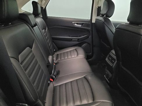 Used 2019 Ford Edge SEL w/ Equipment Group 201A AWD/4WD image 19