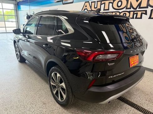 Used 2024 Ford Escape Platinum AWD/4WD image 7