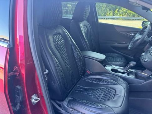 Used 2022 Chevrolet Malibu RS FWD image 21