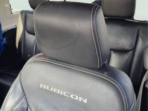 Used 2016 Jeep Wrangler Unlimited Rubicon AWD/4WD image 22