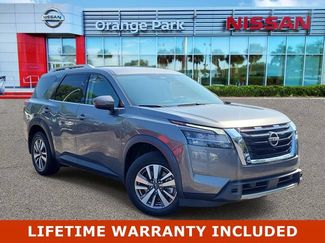 Used 2023 Nissan Pathfinder SL AWD/4WD video 1