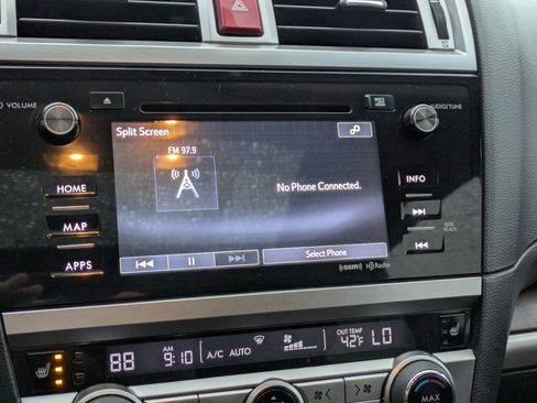 Used 2017 Subaru Outback 3.6R Limited image 20