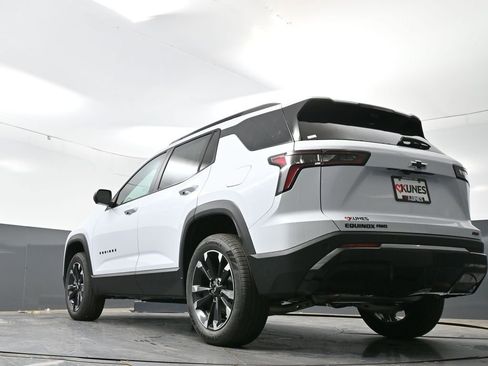 New 2026 Chevrolet Equinox RS AWD/4WD image 50