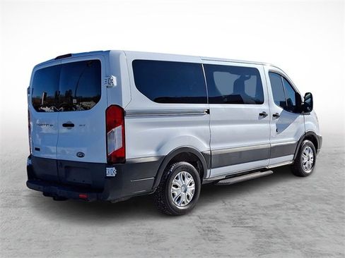 Used 2015 Ford Transit 150 XLT image 6