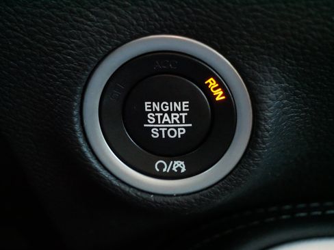 Used 2022 Dodge Challenger SXT w/ Blacktop Package image 27