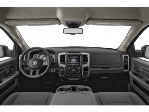 Used 2022 RAM 1500 Classic SLT image 5
