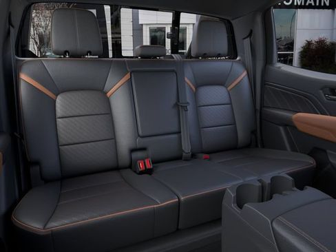 New 2026 GMC Canyon AT4 w/ Nightfall Edition AWD/4WD image 17