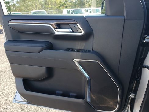 New 2026 Chevrolet Silverado 1500 LT image 10