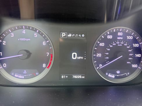 Used 2016 Hyundai Sonata Limited w/ Option Group 04 FWD image 16