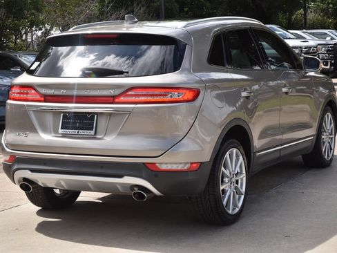 Used 2019 Lincoln MKC Reserve w/ MKC Technology Package FWD image 8