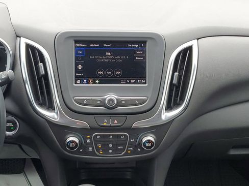 Certified 2024 Chevrolet Equinox LT image 28