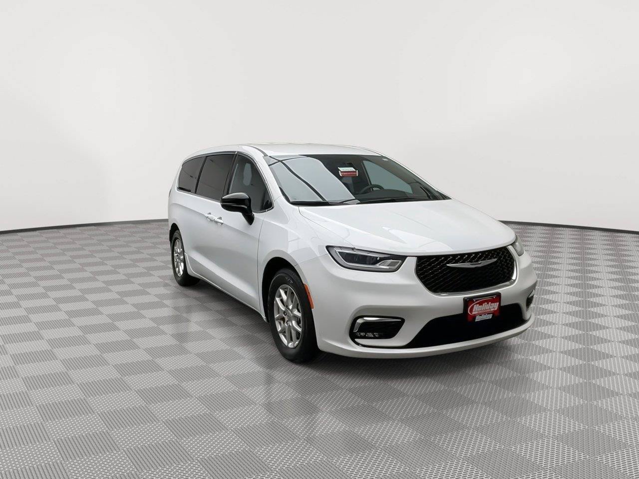 Used 2025 Chrysler Pacifica Select FWD image 32