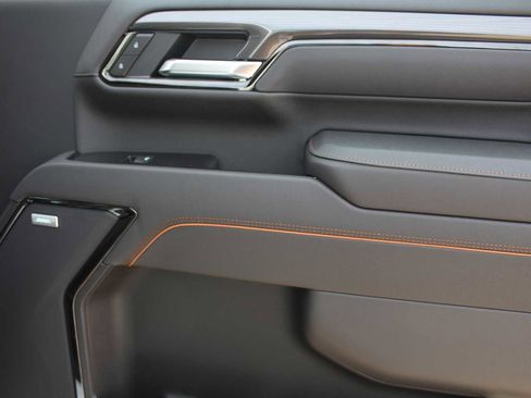 New 2026 GMC Sierra 2500 AT4 w/ AT4 Premium Plus Package image 17