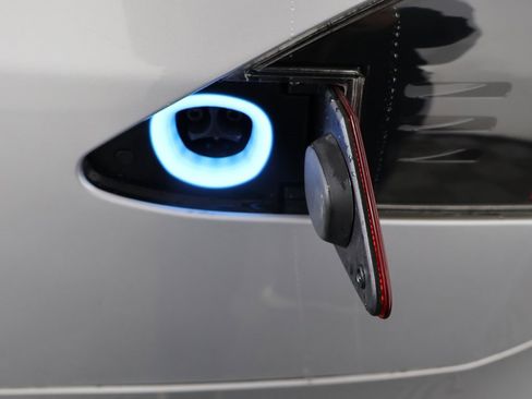 Used 2018 Tesla Model S P100D image 17