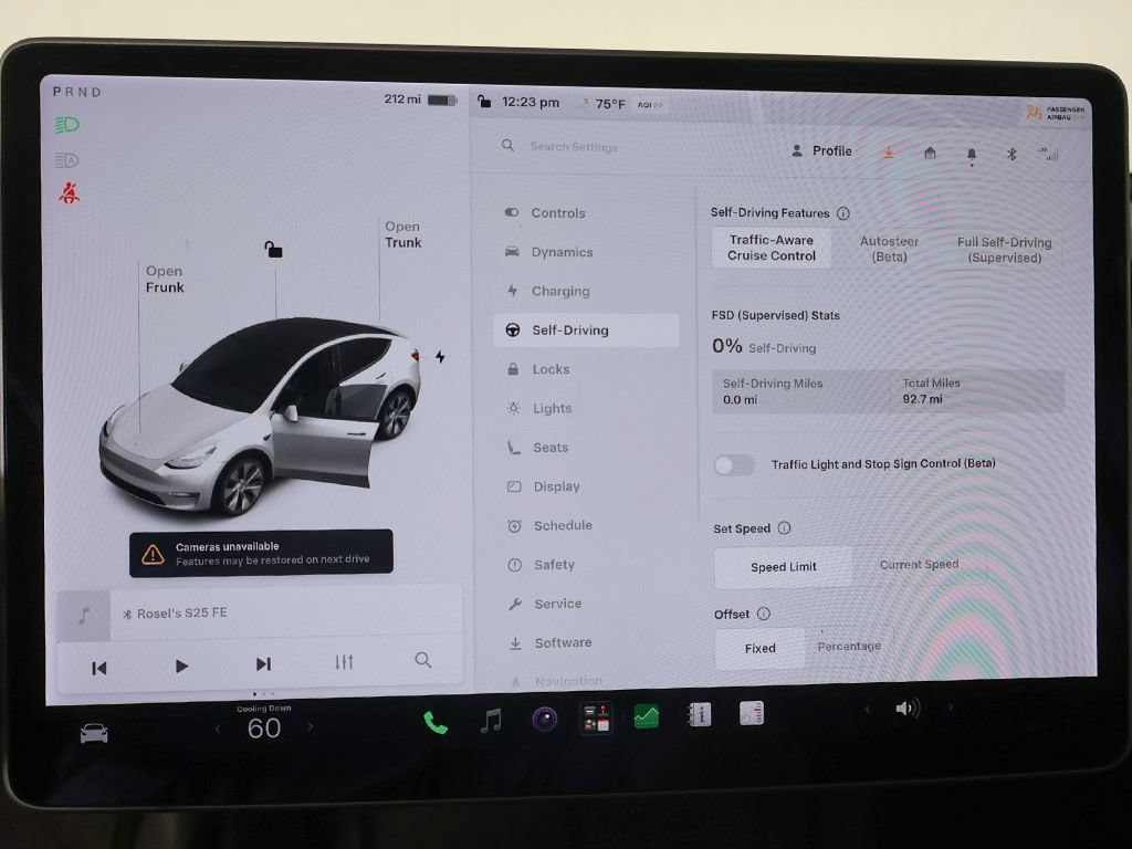 Used 2022 Tesla Model Y Long Range AWD/4WD image 44
