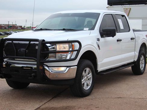 Used 2022 Ford F150 XLT w/ Equipment Group 301A Mid AWD/4WD image 3
