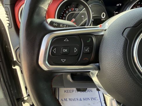 Used 2018 Jeep Wrangler Unlimited Rubicon AWD/4WD image 19