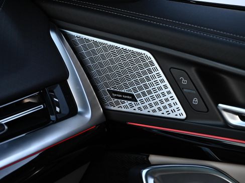 Certified 2024 BMW X2 xDrive28i image 35