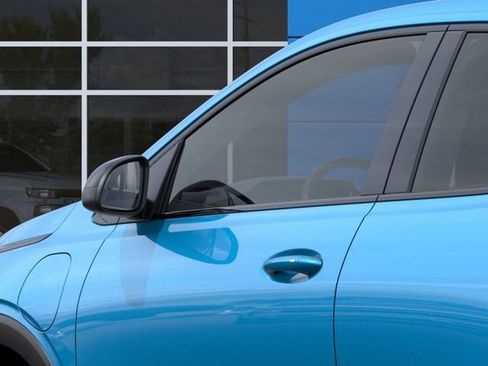 New 2027 Chevrolet Bolt LT FWD image 13