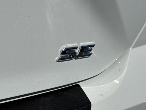New 2026 Toyota Camry SE FWD image 11