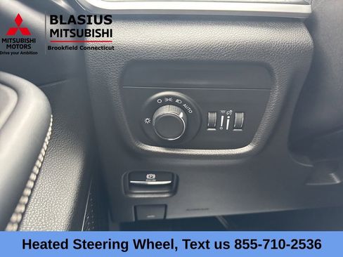 Used 2023 Jeep Grand Cherokee L Laredo AWD/4WD image 25