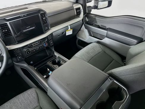 New 2026 Ford F250 XLT w/ XLT Premium Package image 11