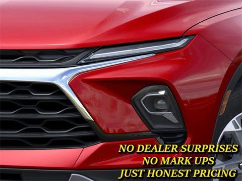 New 2026 Chevrolet Blazer LT image 10