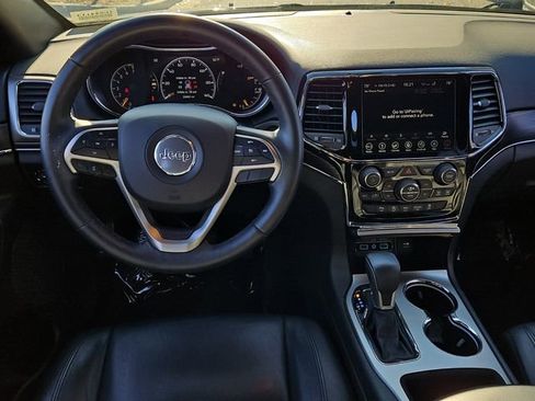 Used 2019 Jeep Grand Cherokee Limited image 9