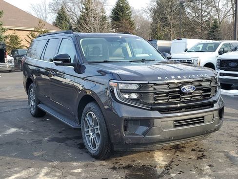 New 2026 Ford Expedition Max Active image 3
