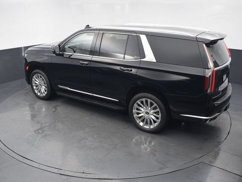 Certified 2024 Cadillac Escalade Premium Luxury w/ Performance Package AWD/4WD image 46