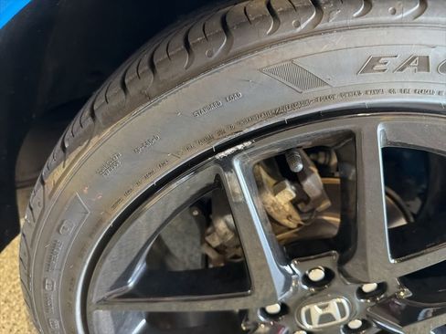 Used 2025 Honda Civic Sport image 15