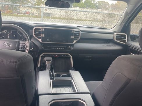 Used 2022 Toyota Tundra SR5 image 8